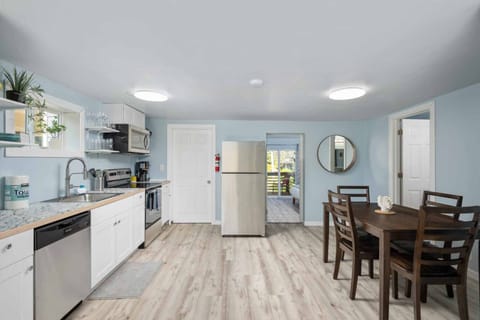 The full kitchen and dining room is the perfect place to cook up and eat some locally caught seafood.