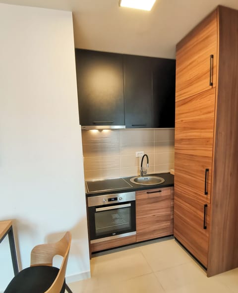 015638f3-b368-487a-8443-3c27a0b73b6f