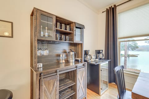 Coffee Bar | Main Level