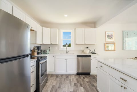 Mealtime will be a bay breeze!