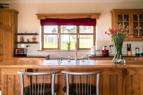 Morriscastle Seaview House | Coastal Luxury Self-Catering Holiday Accommodation Available in Kilmuckridge, County Wexford | Read More and Book Online Today
