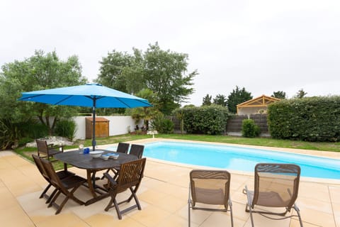 Enjoy the seasonal and unheated outdoor pool! Pool heating may be available for a charge.