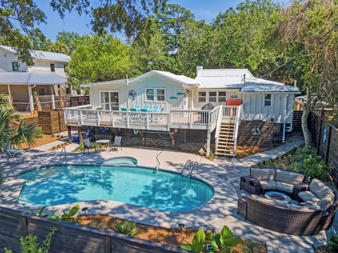 Welcome to Heaven's Folly!