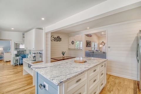 Large kitchen island perfect for preparing a meal for your group.