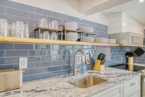 Beautiful coastal backsplash.