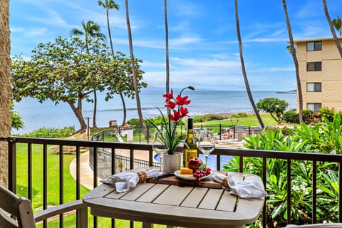 Enjoy Ocean View from Private Lanai
