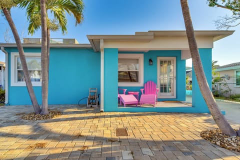 Redington Vacation Rental | 2BR | 2BA | 1,170 Sq Ft | 1 Step to Enter