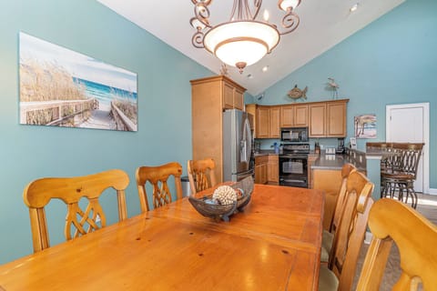 2nd Floor Dining Room