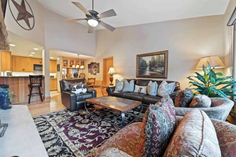 charter-2430-2019_52518028265_o