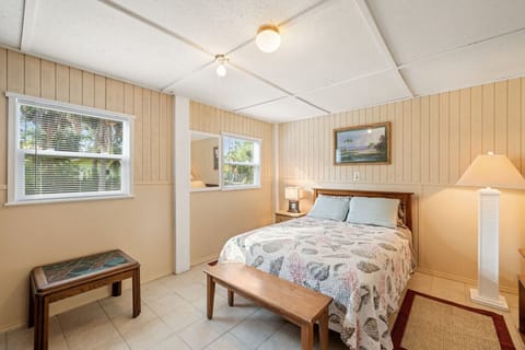 Bedroom with queen bed and lots of room