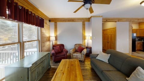 Indoors, Couch, Furniture, Living Room, Coffee Table