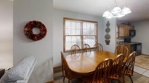 Dining Room, Dining Table, Furniture, Indoors, Table