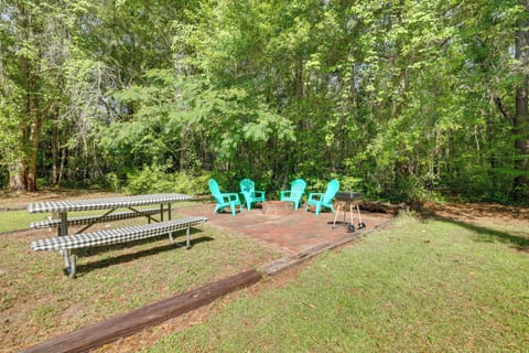 Outdoor Living Area | Fire Pit w/ Seating | 2-Story Studio Cabin