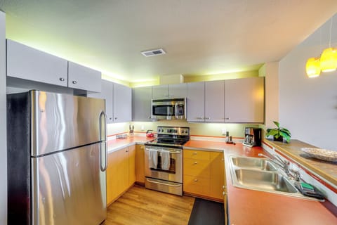 Kitchen | Drip Coffee Maker | Dishwasher | Cooking Basics