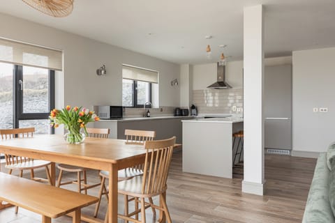 Dining space in Leenan @Ballyliffin Beach Houses