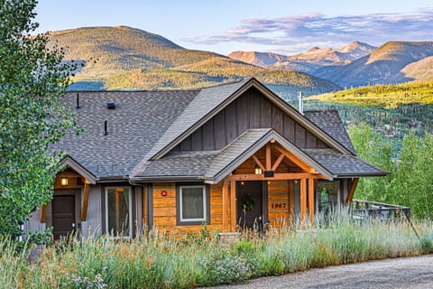 Breathe in the fresh mountain air at this quiet house