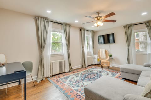 Takoma Park Vacation Rental | 2BR | 1BA | 1,000 Sq Ft | Stairs Required