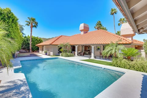 Phoenix Vacation Rental | 4BR | 3.5BA | 2 Steps Required | 2,900 Sq Ft