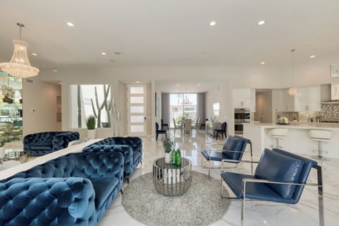 Blend style and comfort.