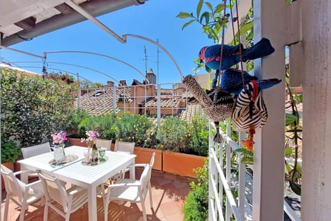 Balcony / Terrace / Patio