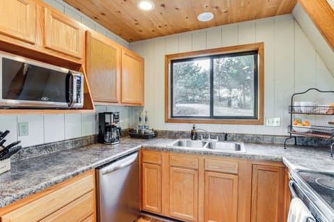 Kitchen | Cooking Basics | 1st Floor