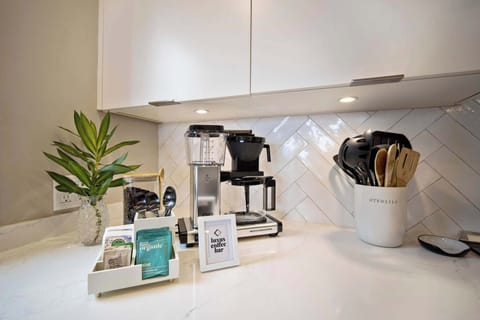 Coffee Bar | Polo Beach 108 in Wailea, Maui by Luxus Vacation Properties