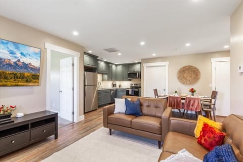 Apartment suite, living room