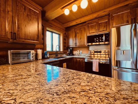 Kitchen- Located on Main Level