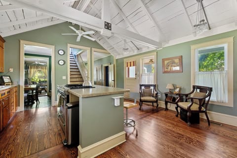 Sunday mornings are for cozy kitchens and vintage vibes.