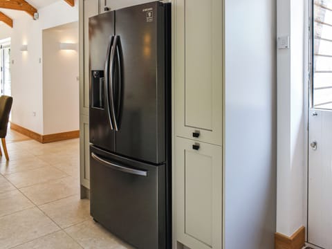 Kitchen | Lower Stables - Lower Trembath, Buryas Bridge, near Penzance