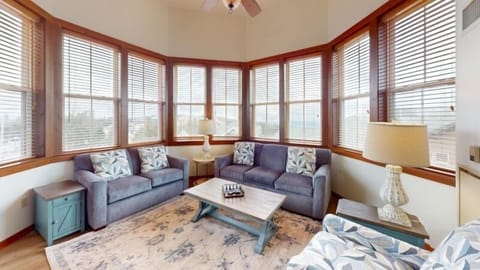 Home Decor, Couch, Furniture, Window, Coffee Table