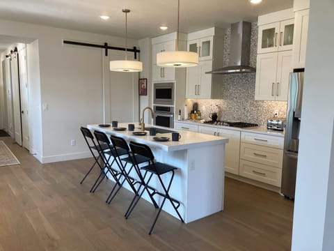 Kitchen counter for additional seating