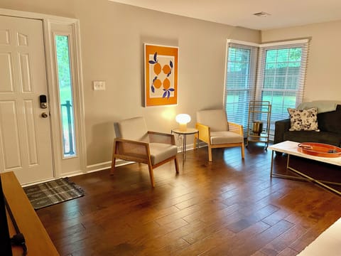 Spacious living room