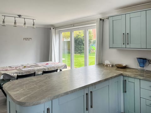 Dining Area | Alverstoke Seaside Cottage, Alverstoke, Gosport