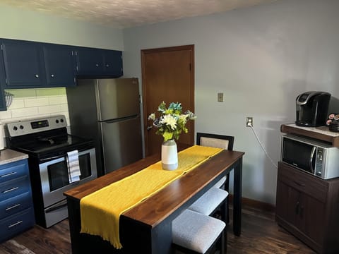 This dining table is where every meal is a celebration of togetherness