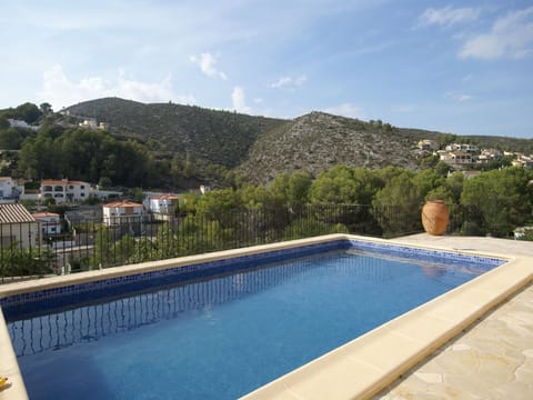 Holiday Home Swimming Pool