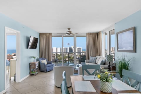 Furniture, Table, Home Decor, Architecture, Building