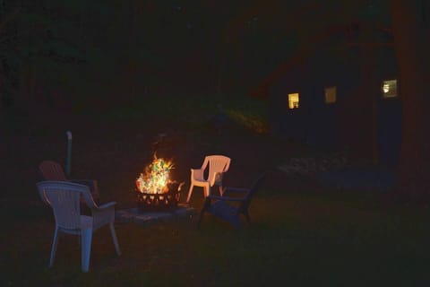 c35c4364-2e4e-444b-94fb-9a8cafa98f63