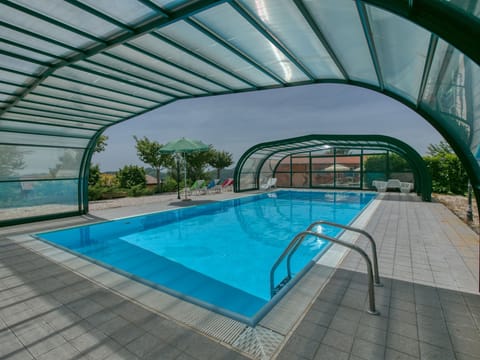 Holiday Home Swimming Pool