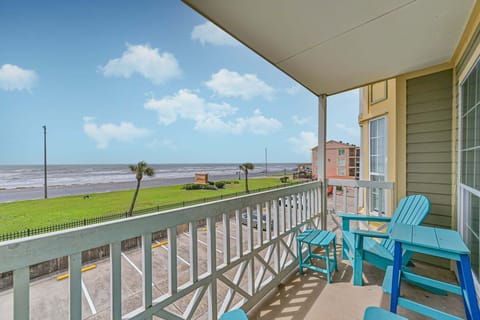 Fantastic Gulf Front Views