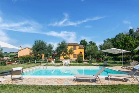 Holiday Home Swimming Pool