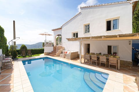 Holiday Home Exterior [summer]