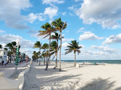 World famous Hollywood Beach just one minute walk