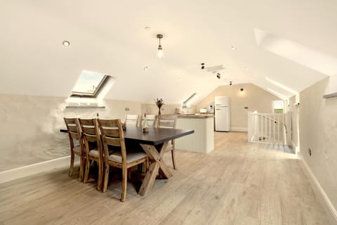 Awel y Môr - 3 Bedroom Cottage - Whitesands (18878)