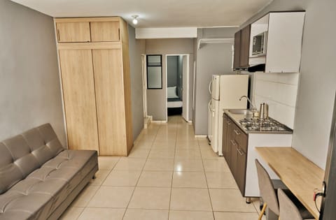 Kitchen or kitchenette,Living Room