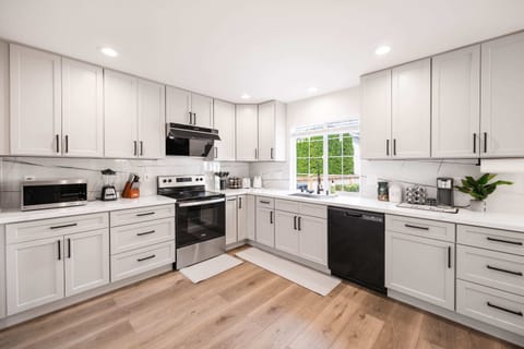 Perfect for preparing a gourmet meal or your morning coffee