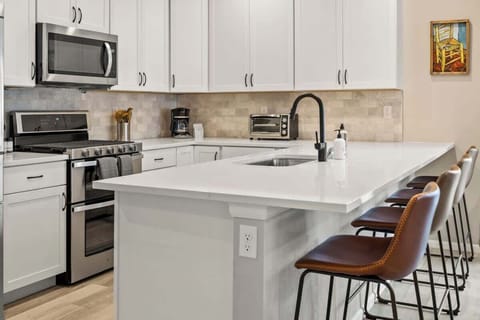 Kitchen with seating