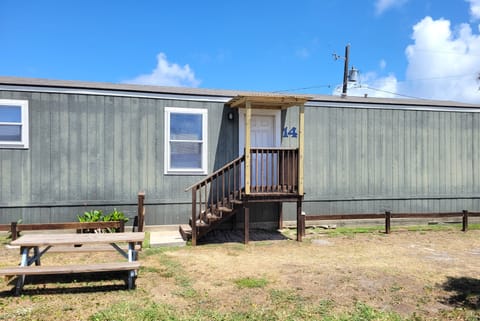 Welcome to Double Barr Cottages!  Cottage 14 is a 3 BR/2 bath manufacured home.