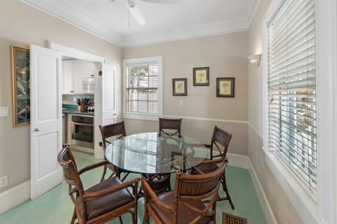 Secondary Dining Area