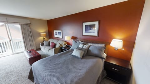 Home Decor, Cushion, Lamp, Indoors, Bed
